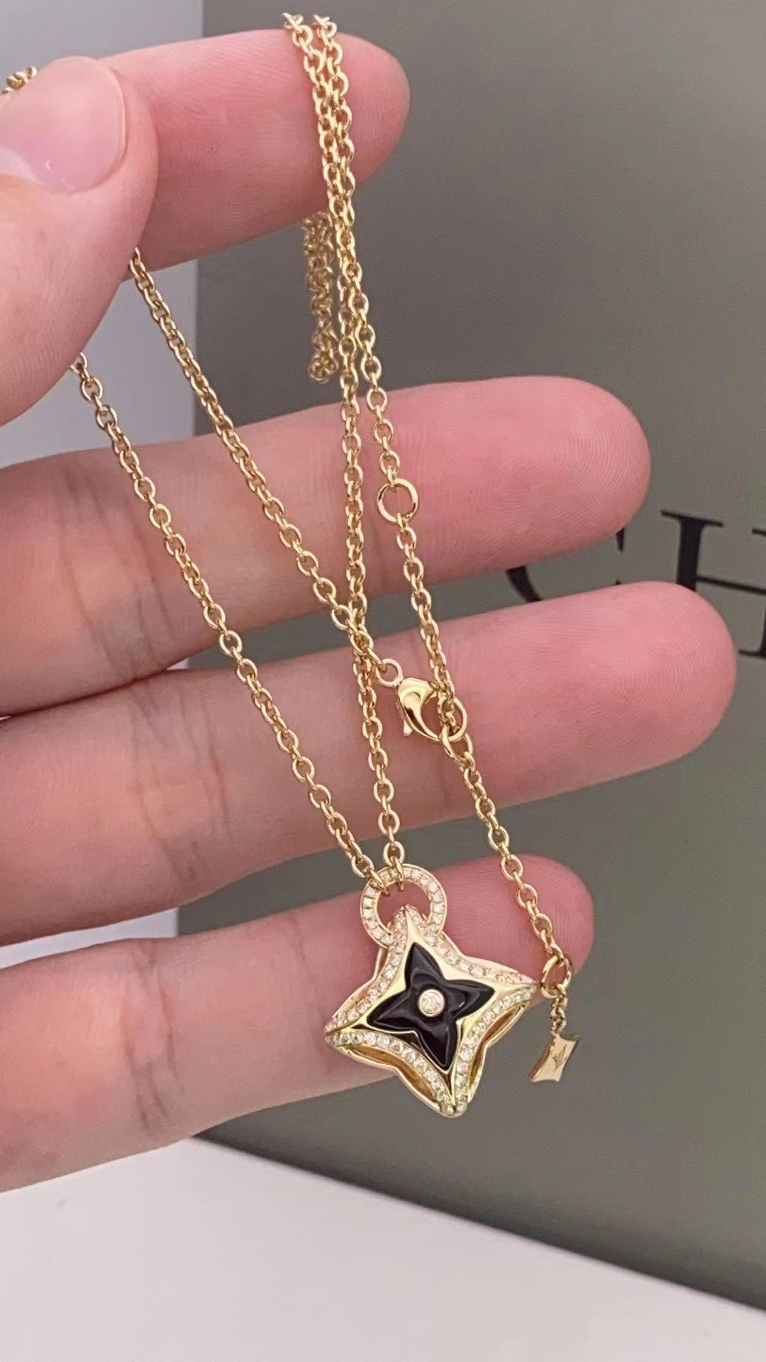 ¡®Lume Jewels¡¯STAR PEDANT PINK GOLD DIAMOND NECKLACE