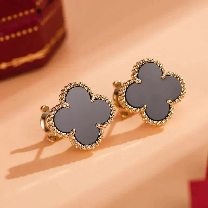¡®Lume Jewels¡¯CLOVER MEDIUM 1 MOTIFS  ONYX STUD EARRINGS