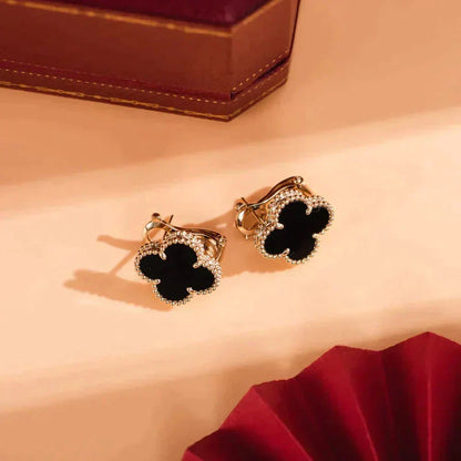 ¡®Lume Jewels¡¯CLOVER MEDIUM 1 MOTIFS  ONYX STUD EARRINGS