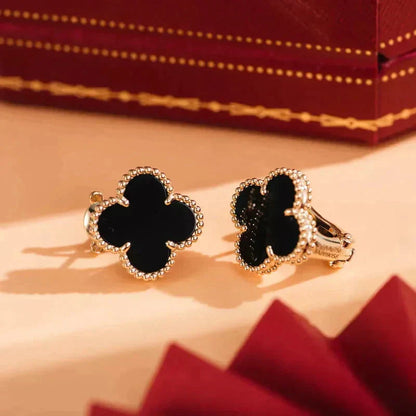 ¡®Lume Jewels¡¯CLOVER MEDIUM 1 MOTIFS  ONYX STUD EARRINGS