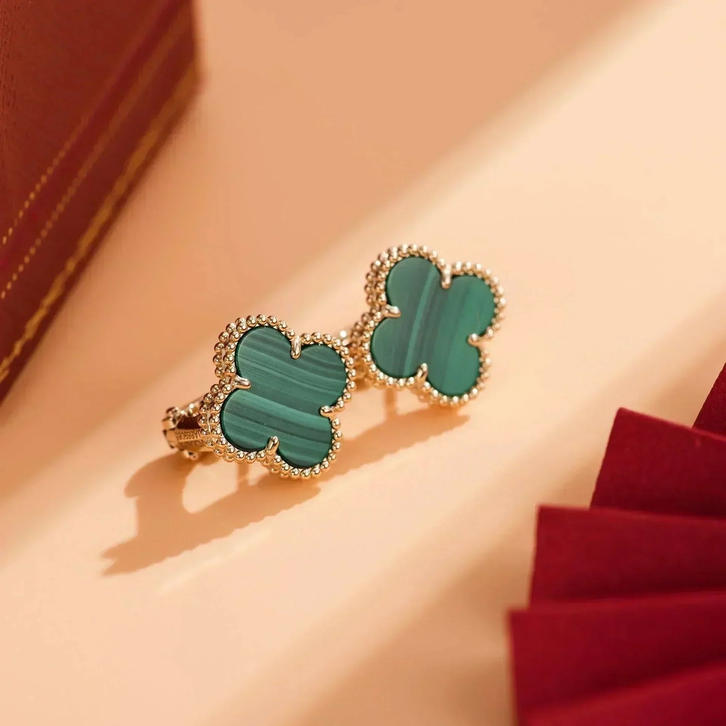 ¡®Lume Jewels¡¯CLOVER MEDIUM 1 MOTIFS MALACHITE  EARRINGS
