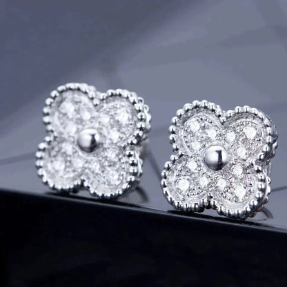 ¡®Lume Jewels¡¯CLOVER 1 MOTIFS DIAMOND STUD EARRINGS SILVER