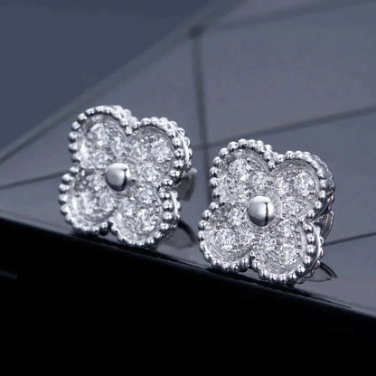 ¡®Lume Jewels¡¯CLOVER 1 MOTIFS DIAMOND STUD EARRINGS SILVER