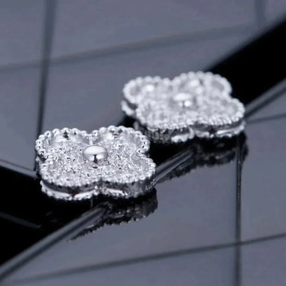 ¡®Lume Jewels¡¯CLOVER 1 MOTIFS DIAMOND STUD EARRINGS SILVER