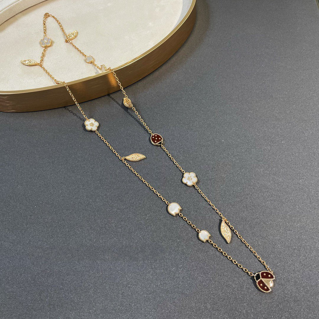 ¡®Lume Jewels¡¯LUCKY SPRING 15 MOTIFS GOLD NECKLACE
