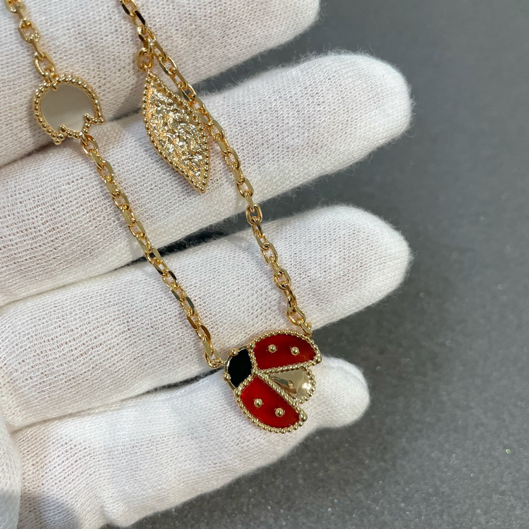 ¡®Lume Jewels¡¯LUCKY SPRING 15 MOTIFS GOLD NECKLACE