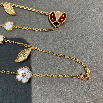 ¡®Lume Jewels¡¯LUCKY SPRING 15 MOTIFS GOLD NECKLACE