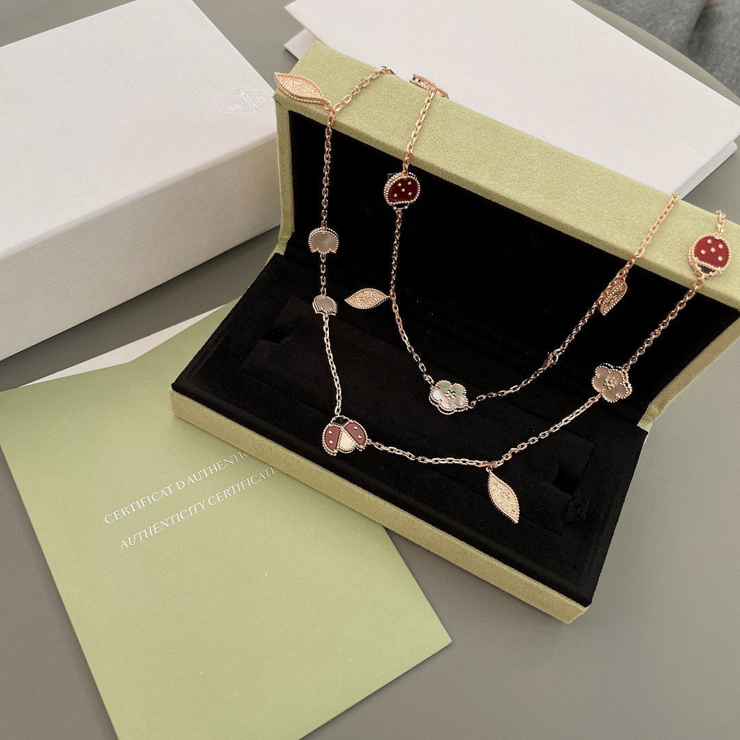 ¡®Lume Jewels¡¯LUCKY SPRING 15 MOTIFS ROSE GOLD NECKLACE