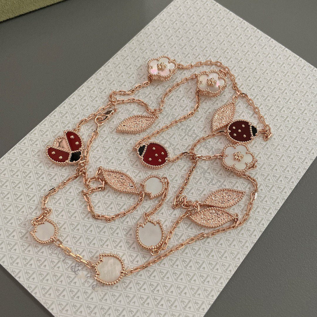 ¡®Lume Jewels¡¯LUCKY SPRING 15 MOTIFS ROSE GOLD NECKLACE