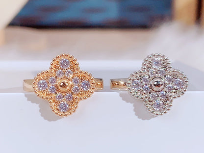 ¡®Lume Jewels¡¯CLOVER DIAMOND RING