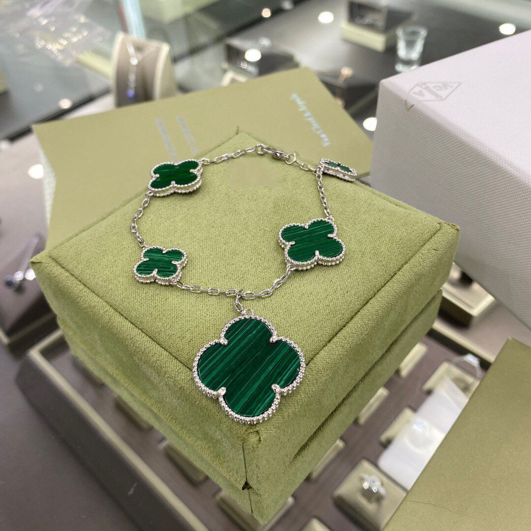 ¡®Lume Jewels¡¯CLOVER 5 MOTIFS SIVLER MALACHITE BRACELET
