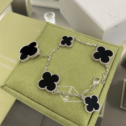 ¡®Lume Jewels¡¯CLOVER 5 MOTIFS SIVLER ONYX BRACELET