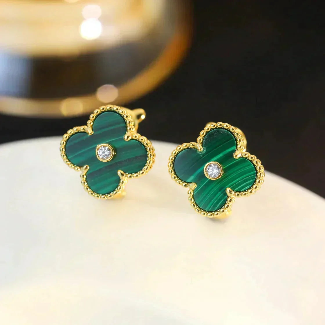 ¡®Lume Jewels¡¯CLOVER MEDIUM 1 MOTIFS MALACHITE DIAMOND EARRINGS