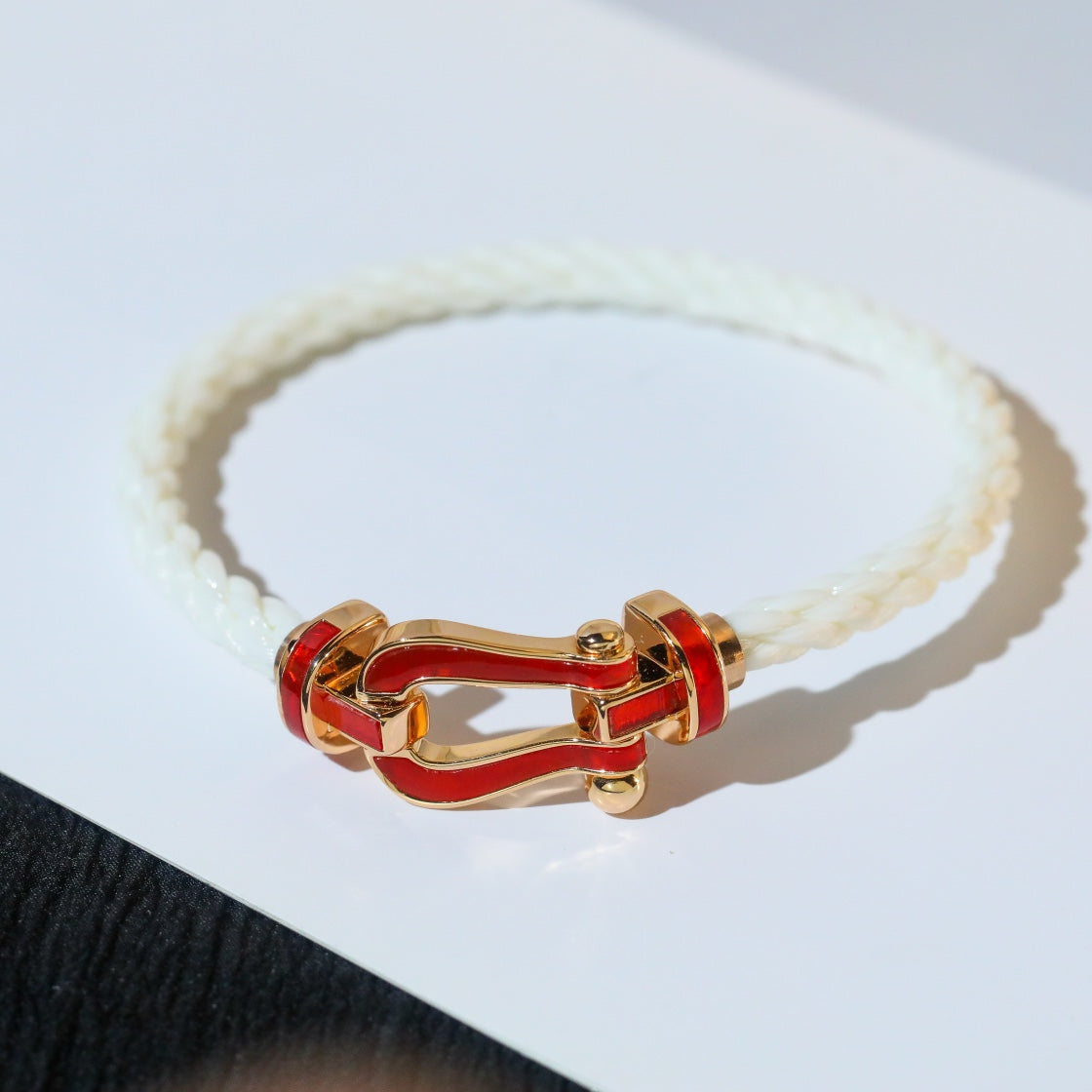 ¡®Lume Jewels¡¯FORCE 10 WHITE TEXTILE DIAMOND PAVED