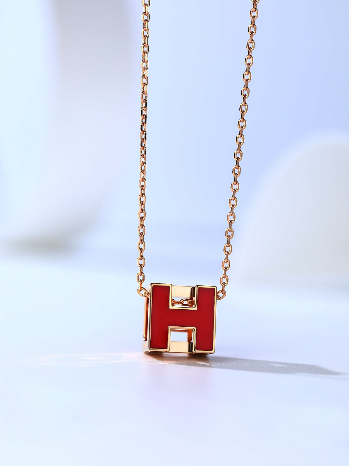 ¡®Lume Jewels¡¯H CAGE PINK GOLD NECKLACE
