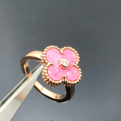 ¡®Lume Jewels¡¯CLOVER RHODONITE ROSE GOLD RING
