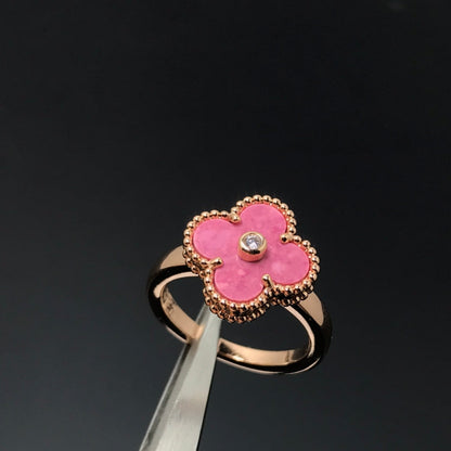 ¡®Lume Jewels¡¯CLOVER RHODONITE ROSE GOLD RING