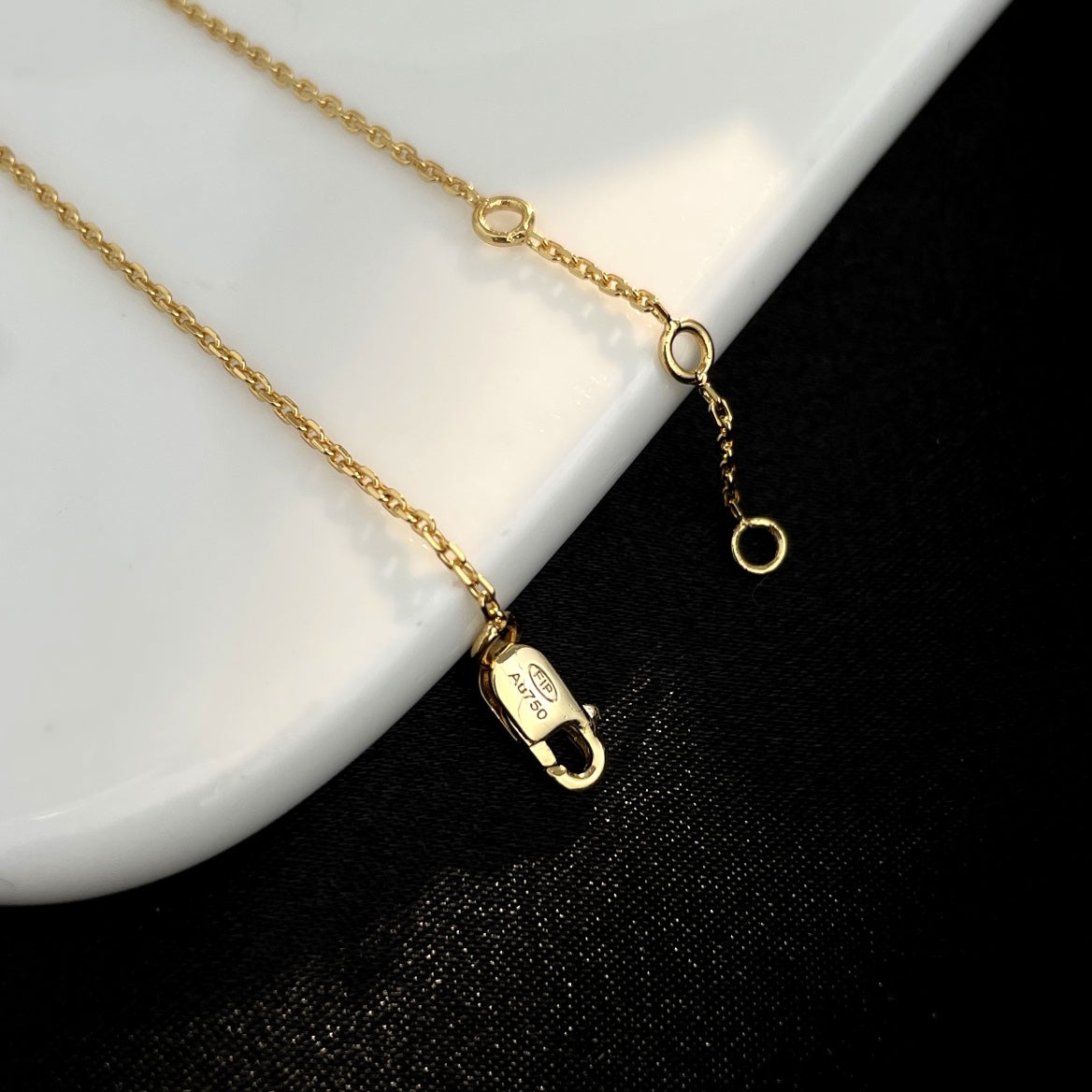 ¡®Lume Jewels¡¯FORCE 10 SMALL CHAIN BRACELET