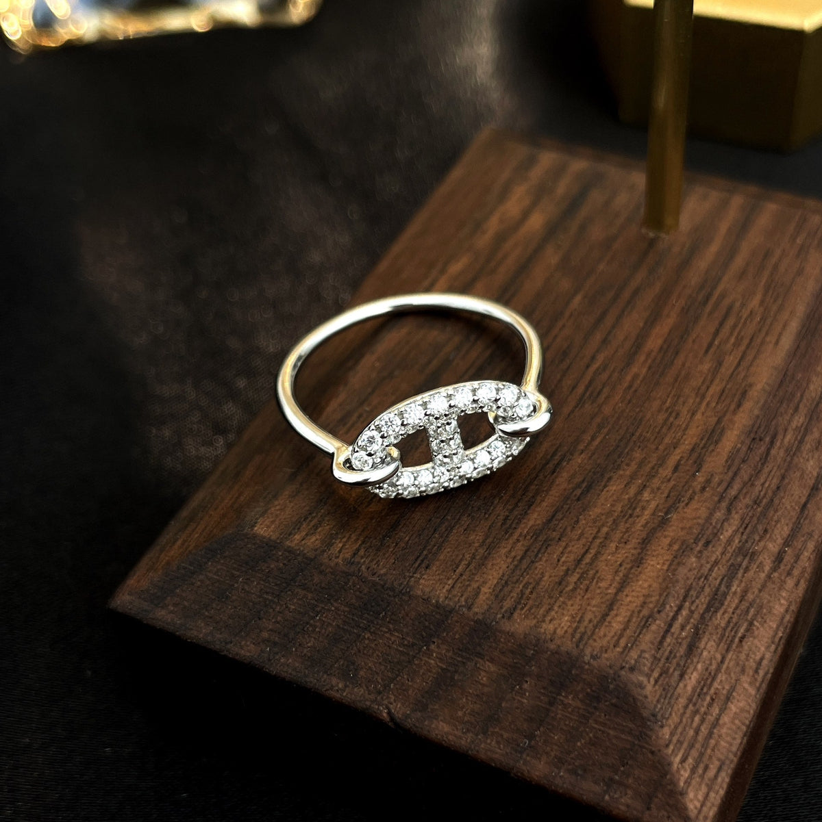 ¡®Lume Jewels¡¯RONDE SMALL SILVER DIAMOND RING