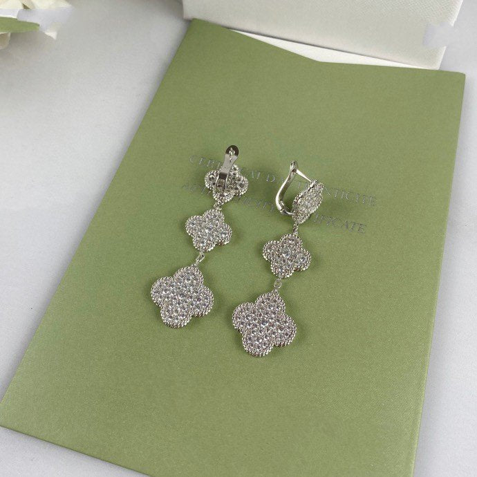 ¡®Lume Jewels¡¯CLOVER 3 MOTIF DIAMOND SILVER DROP EARRINGS