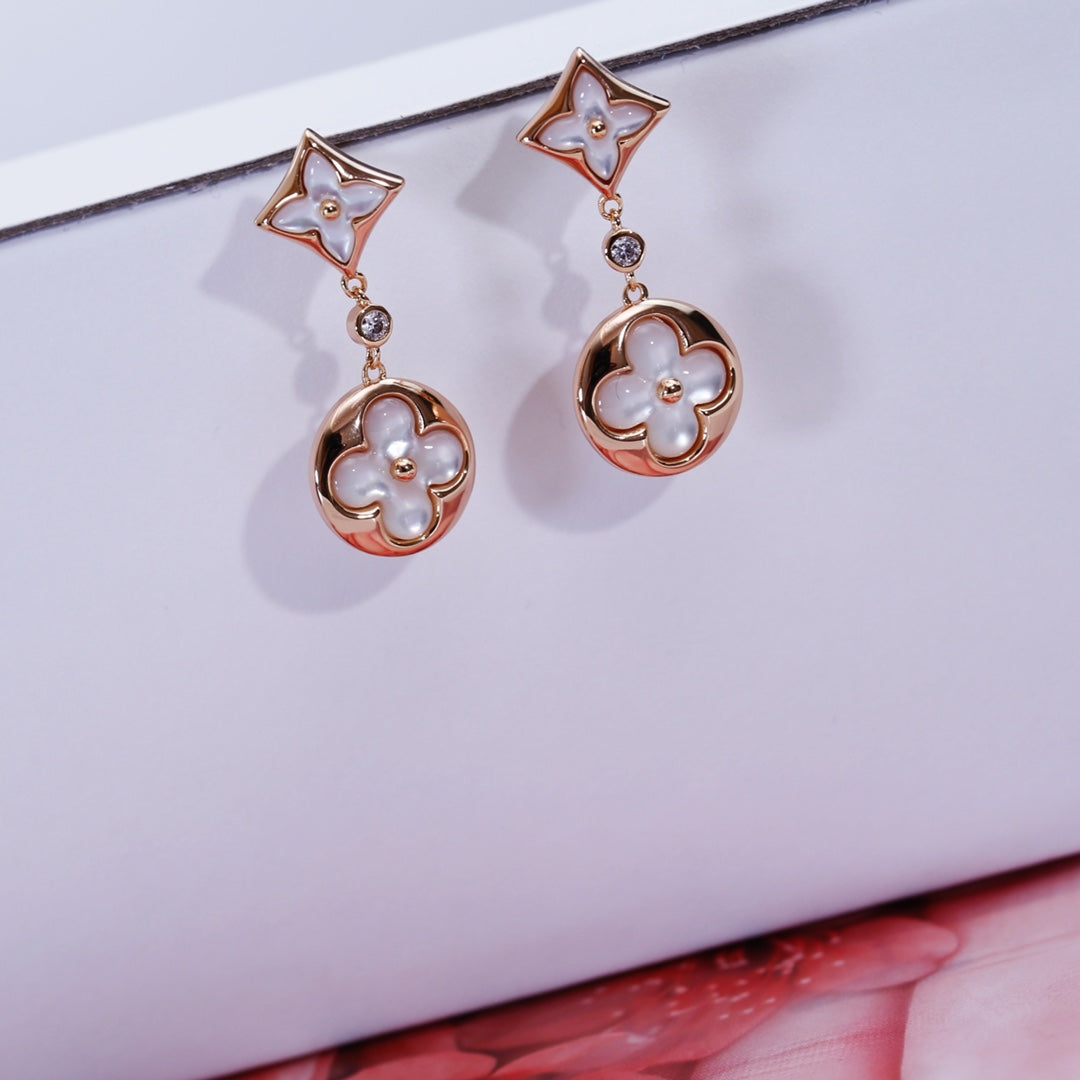 ¡®Lume Jewels¡¯STAR AND SUN PINK GOLD MOP DROP EARRINGS