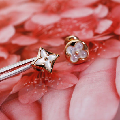¡®Lume Jewels¡¯STAR AND SUN PINK GOLD MOP STUD EARRINGS