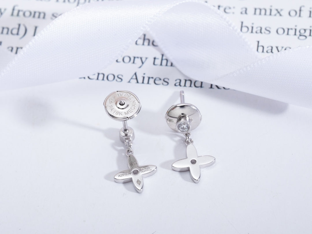 ¡®Lume Jewels¡¯VIDYLLE SILVER DIAMOND MINI DROP EARRINGS