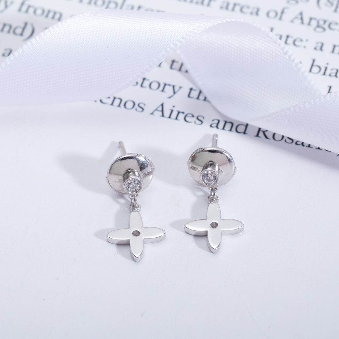 ¡®Lume Jewels¡¯VIDYLLE SILVER DIAMOND MINI DROP EARRINGS