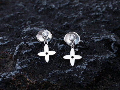 ¡®Lume Jewels¡¯VIDYLLE SILVER DIAMOND MINI DROP EARRINGS