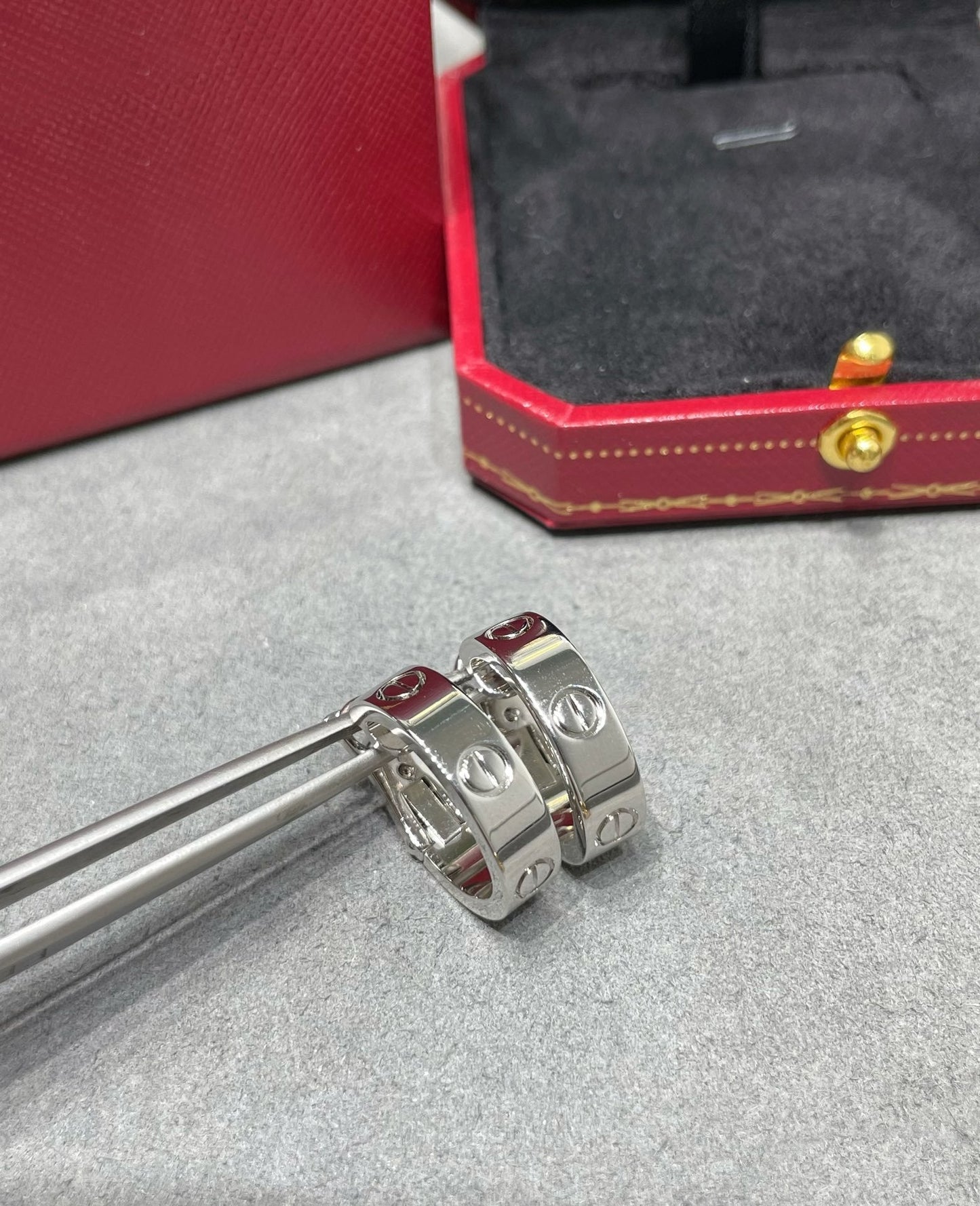 ¡®Lume Jewels¡¯LOVE 5.5MM EARRINGS