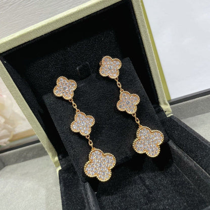 ¡®Lume Jewels¡¯CLOVER 3 MOTIFS DIAMOND PAVED ROSE GOLD EARRINGS