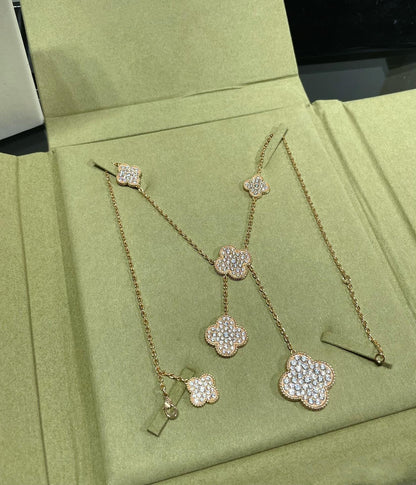¡®Lume Jewels¡¯CLOVER 6 MOTIF DIAMOND PAVED NECKLACE