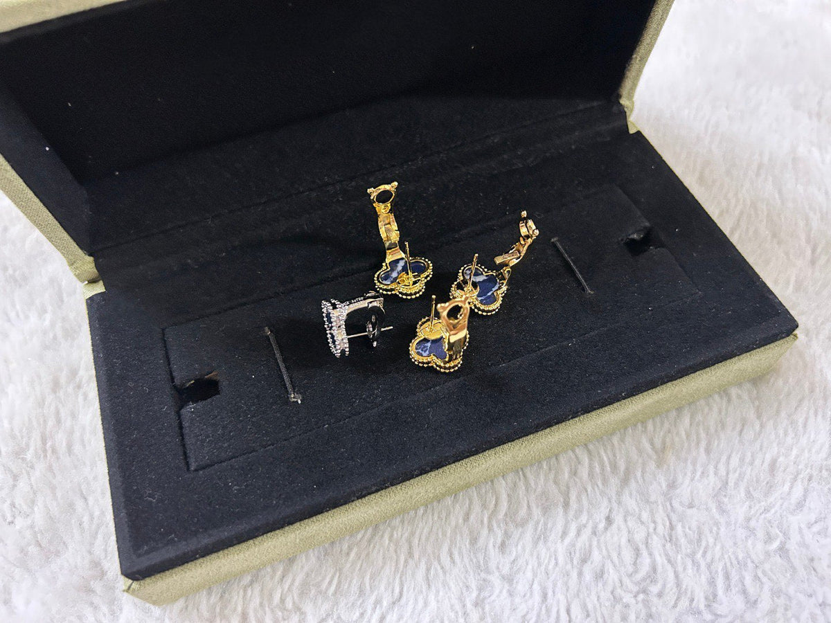 ¡®Lume Jewels¡¯CLOVER PIETERSITE MEDIUM STUD EARRINGS