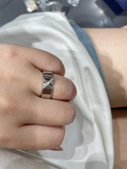 ¡®Lume Jewels¡¯LIENS EVIDENCE DIAOMOND RING