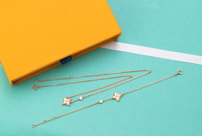 ¡®Lume Jewels¡¯STAR PINK MOP 1 DIAMOND PINK GOLD NECKLACE
