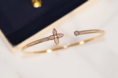 ¡®Lume Jewels¡¯IDYLLE GOLD OPEN BRACELET DIAMOND PAVED