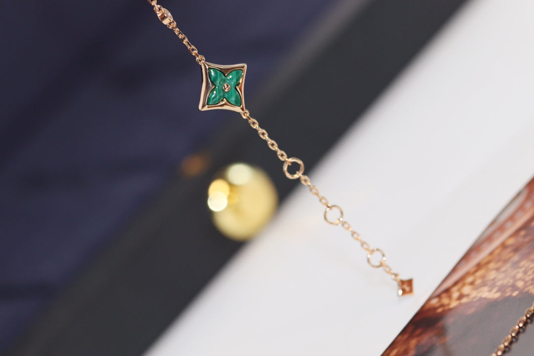 ¡®Lume Jewels¡¯STAR AND SUN 4 MOTIF PINK GOLD MALACHITE BRACELET