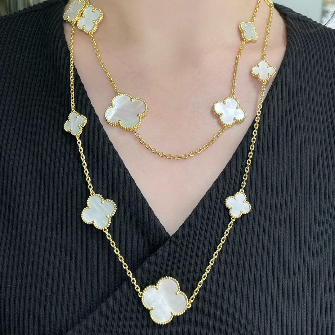 ¡®Lume Jewels¡¯CLOVER 16 MOTIF WHITE MOP GOLD NECKLACE