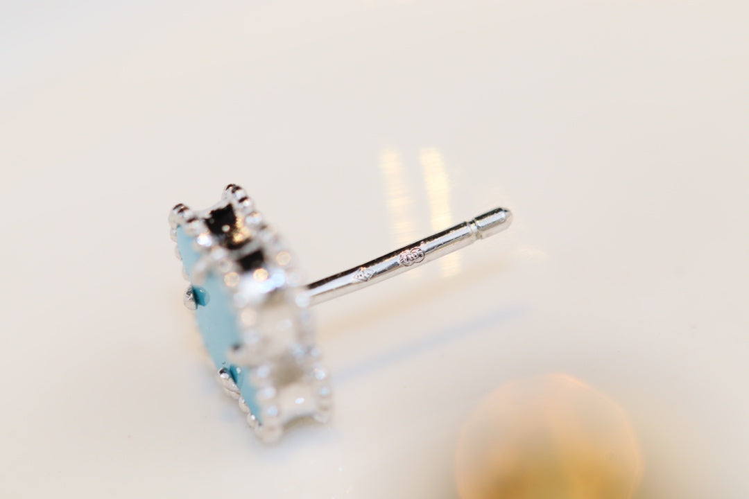 ¡®Lume Jewels¡¯CLOVER MINI TURQUOISE SILVER STUD EARRINGS