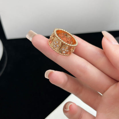 ¡®Lume Jewels¡¯PERLEE DIAMOND LARGE RING