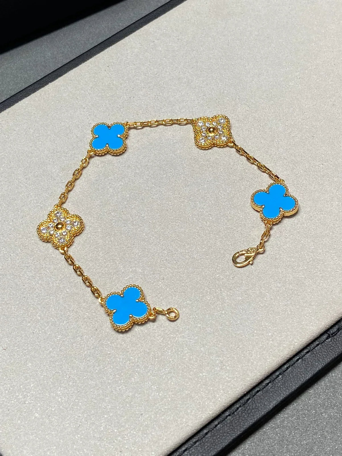 [Lume Jewels]New CLOVER 5 MOTIF BLUE AGATE BRACELET COLLECTION