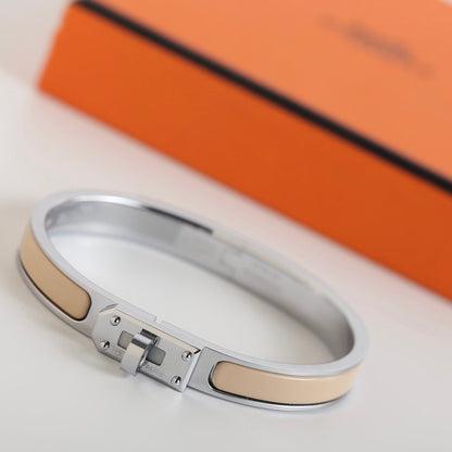¡®Lume Jewels¡¯HM KELLY BEIGE BRACELET