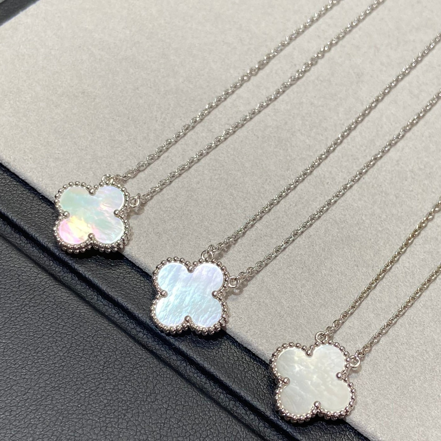¡®Lume Jewels¡¯CLOVER MEDIUM SILVER WHITE MOP NECKLACE