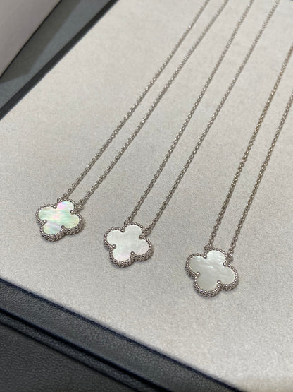 ¡®Lume Jewels¡¯CLOVER MEDIUM SILVER WHITE MOP NECKLACE