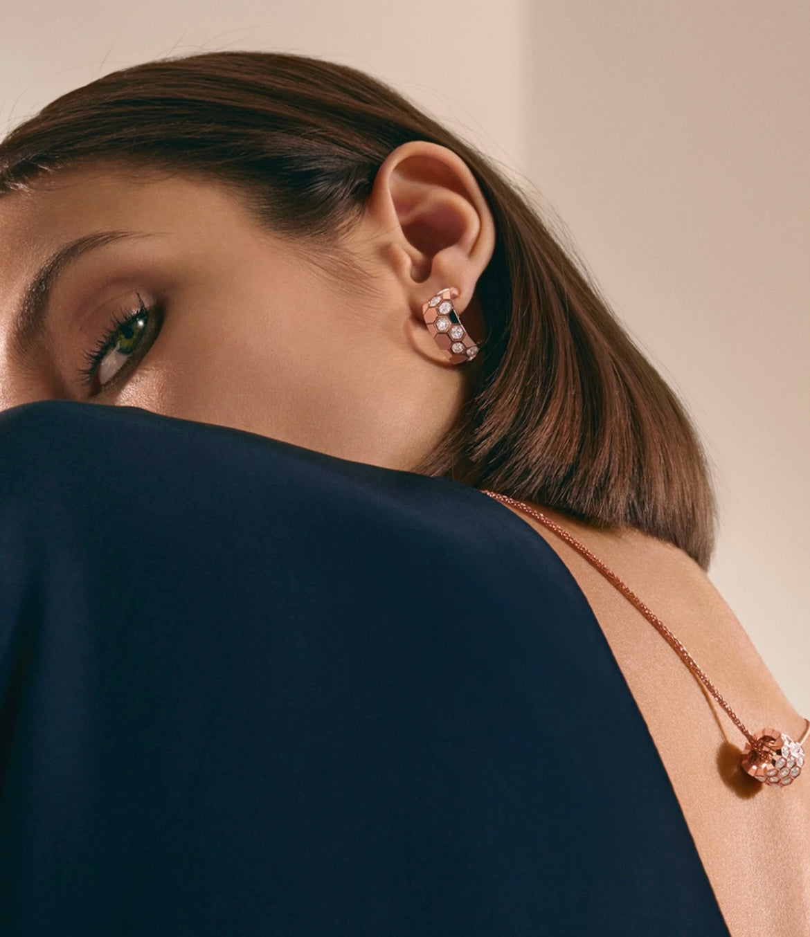 ¡®Lume Jewels¡¯BEE LOVE DIAMOND HOOP EARRINGS
