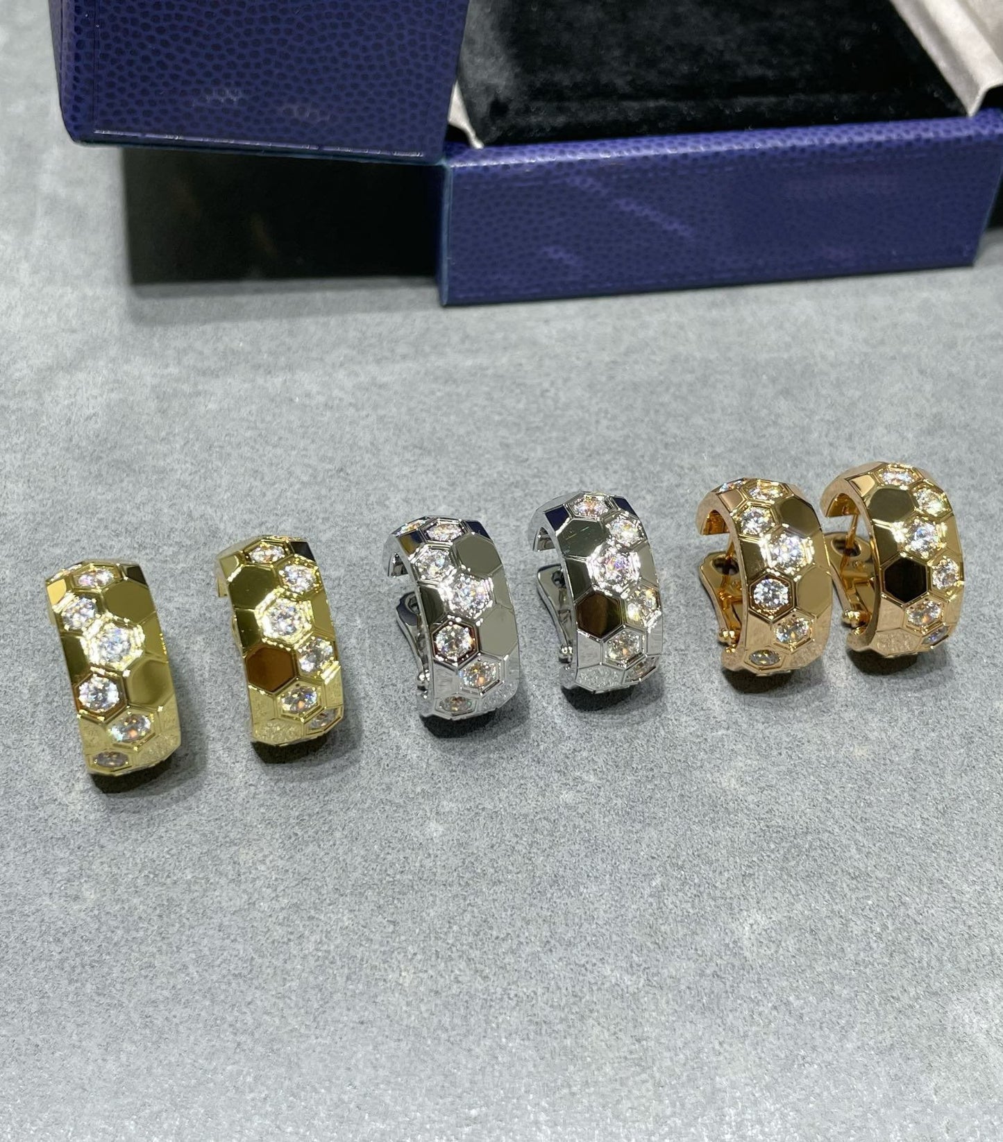 ¡®Lume Jewels¡¯BEE LOVE DIAMOND HOOP EARRINGS