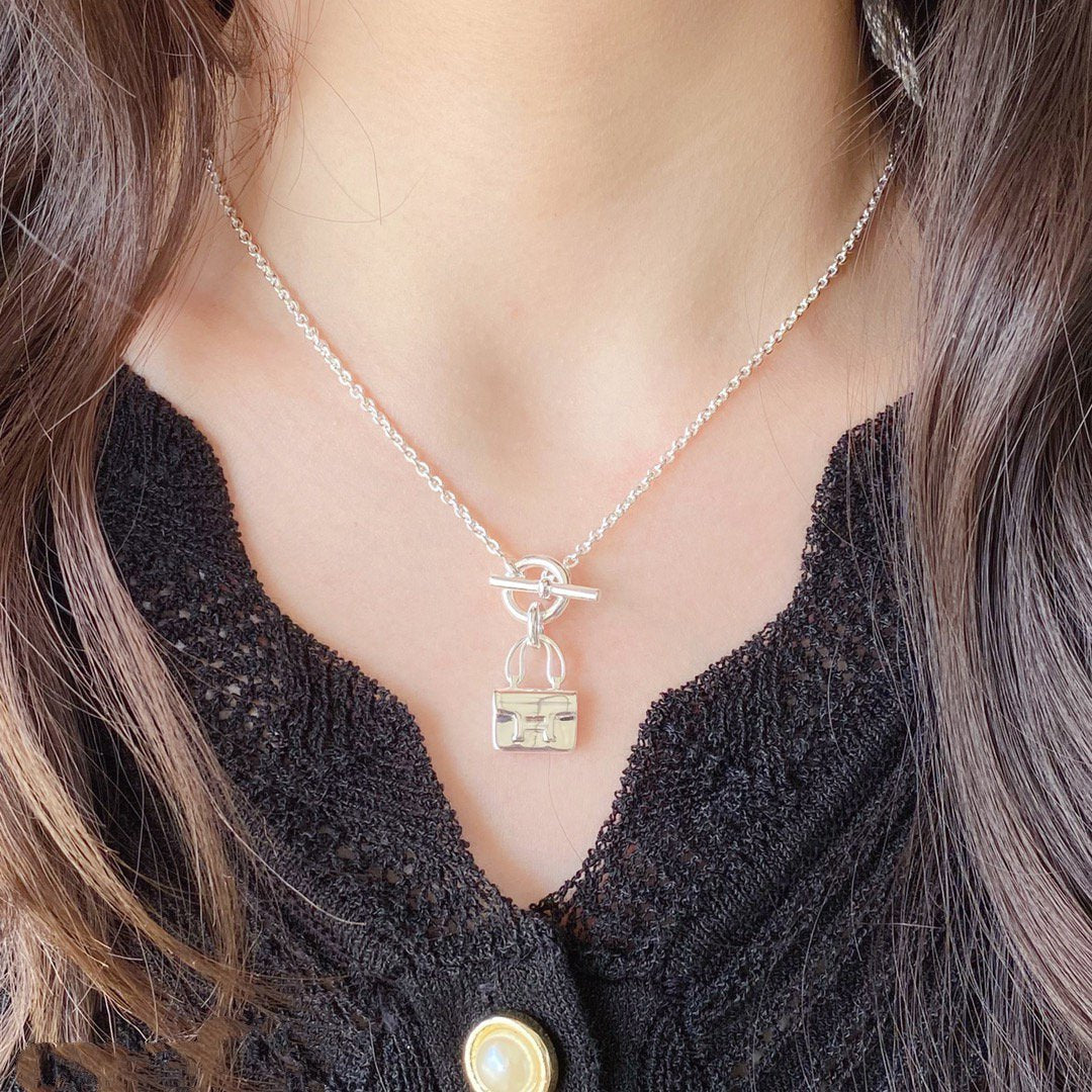 ¡®Lume Jewels¡¯CONSTANCE PEDANT SILVER NECKLACE