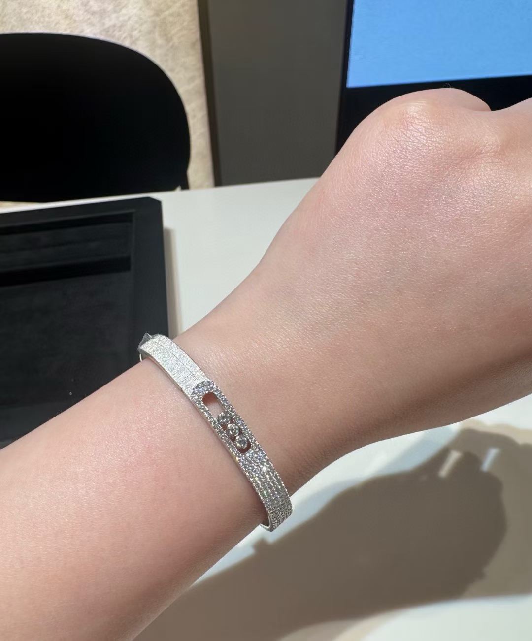 [Lume Jewels] 2026 BRAND-NEW FROSTED BRACELET WITH DIAMONDS THREE COLORS