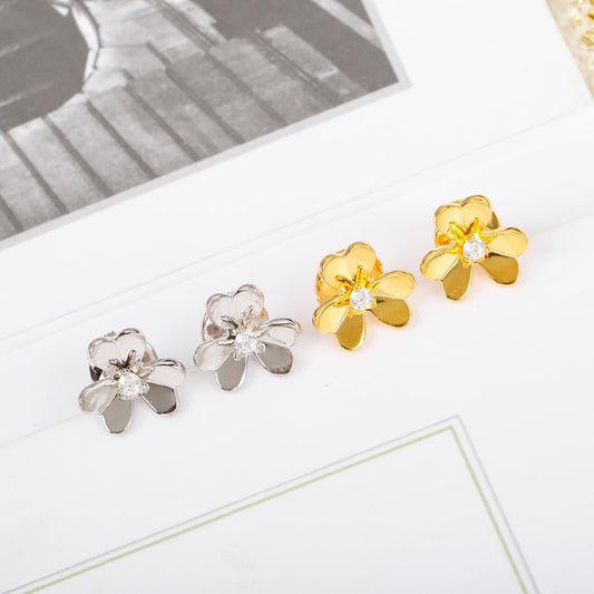 ¡®Lume Jewels¡¯FRIVOLE MINI FLOWER EARRINGS