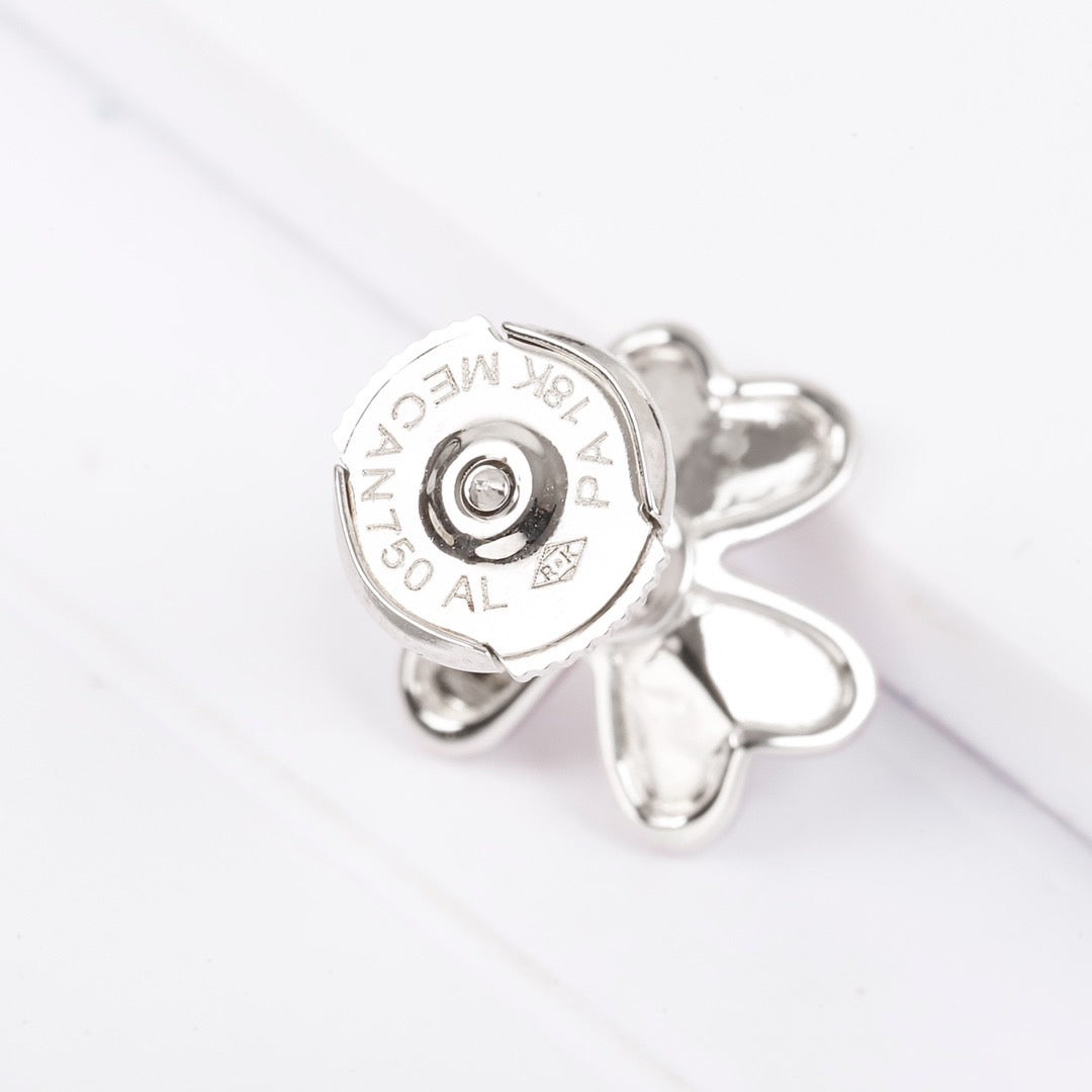 ¡®Lume Jewels¡¯FRIVOLE MINI FLOWER EARRINGS
